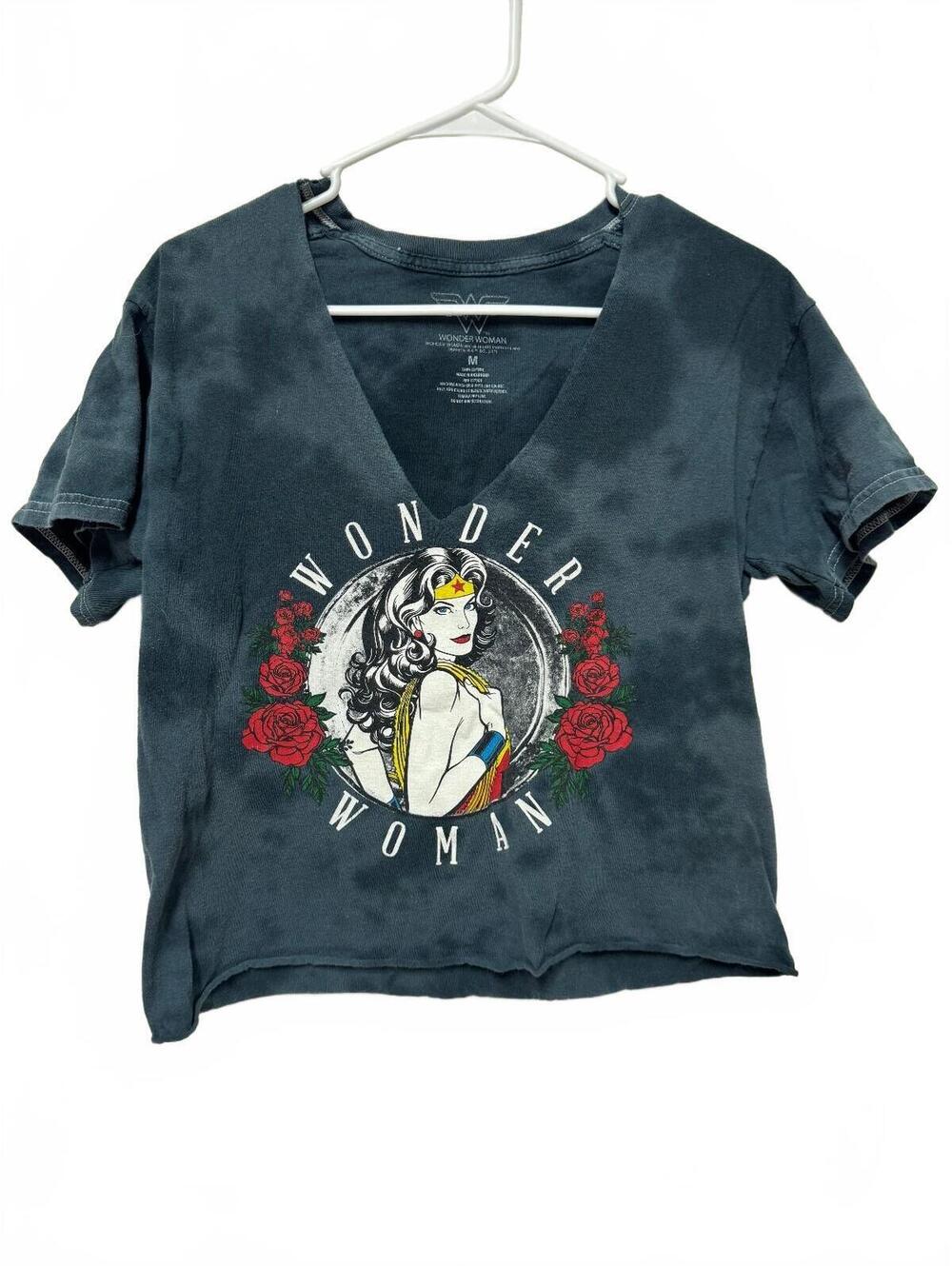 DC Comics Wonder Woman Crop Top Shirt Wash Gray Medium